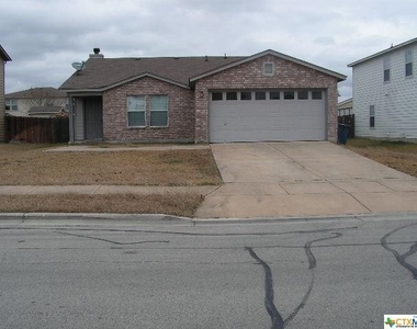 642 Northhill Circle - Photo Thumbnail 1