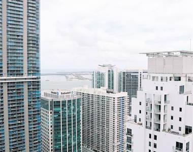 1010 Brickell Ave - Photo Thumbnail 21