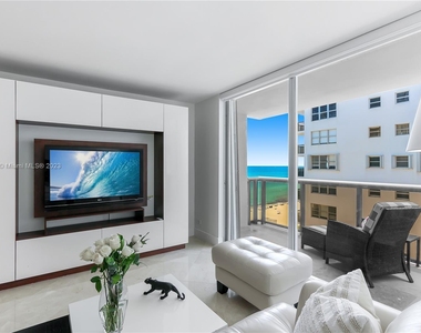 6039 Collins Ave - Photo Thumbnail 6