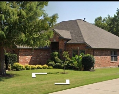 3516 Summerfield Drive - Photo Thumbnail 16