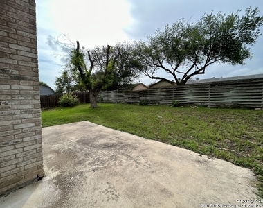 6202 Fort Maddin St - Photo Thumbnail 20