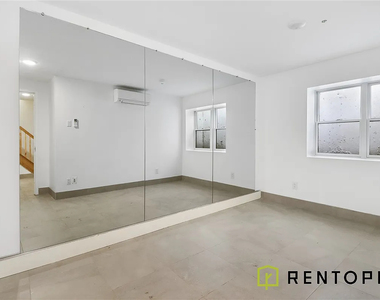 106 Meserole Street - Photo Thumbnail 2