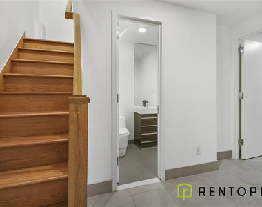 106 Meserole Street - Photo Thumbnail 5