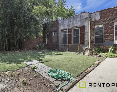 106 Meserole Street - Photo Thumbnail 8