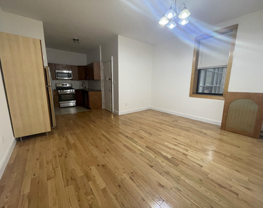 280 Ft Washington Avenue - Photo Thumbnail 3