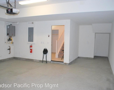 5773 Midnight Place Unit B - Photo Thumbnail 30