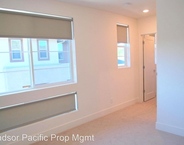 5773 Midnight Place Unit B - Photo Thumbnail 18