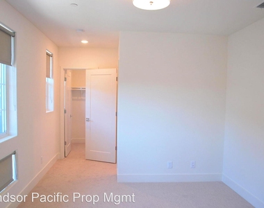 5773 Midnight Place Unit B - Photo Thumbnail 17