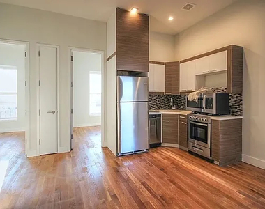 119 Guernsey Street - Photo Thumbnail 2
