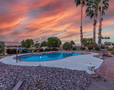 14202 W Desert Glen Drive - Photo Thumbnail 27