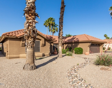 14202 W Desert Glen Drive - Photo Thumbnail 4