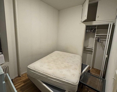 515 West 46th Street - Photo Thumbnail 6