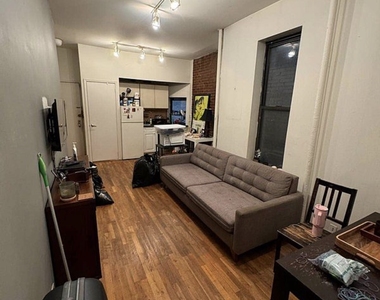 515 West 46th Street - Photo Thumbnail 1