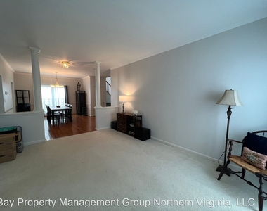 604 Nathan Pl. Ne - Photo Thumbnail 16