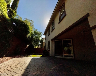 10242 Aragon Crown Road - Photo Thumbnail 45