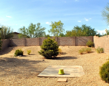 5426 W Dove Mountain Park Road - Photo Thumbnail 28