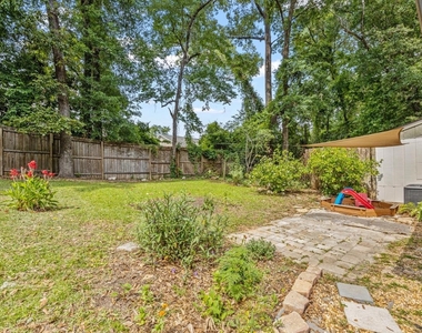 2556 Panther Creek - Photo Thumbnail 22