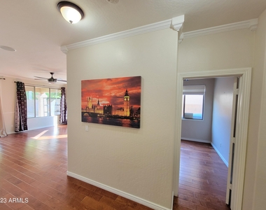 3942 S Waterfront Drive - Photo Thumbnail 10