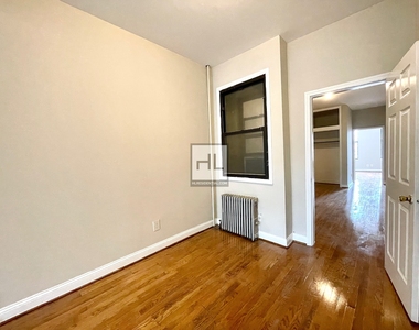 1501 Broadway - Photo Thumbnail 4