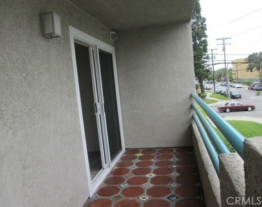 11410 Dolan Avenue - Photo Thumbnail 13