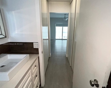 240 Galen Dr Apt 304 - Photo Thumbnail 11