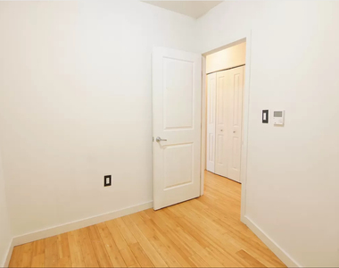 444 East 88th Street - Photo Thumbnail 10