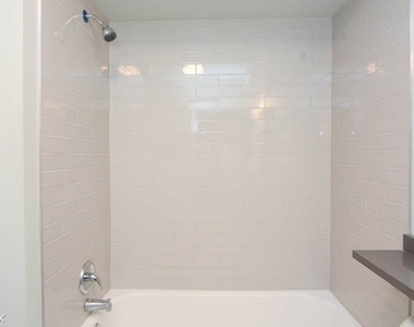 1435 N. Dearborn, Unit A-6 - Photo Thumbnail 16