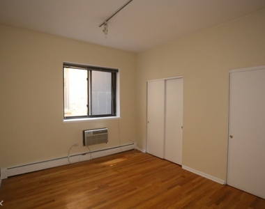 1425 N. Dearborn, Unit C-8 - Photo Thumbnail 9