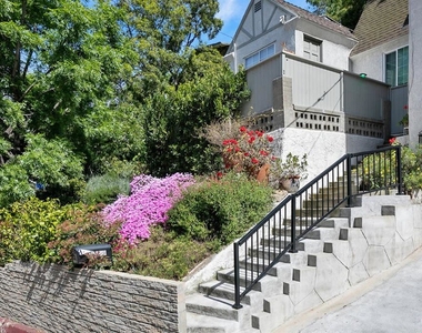 2059 Laurel Canyon Blvd - Photo Thumbnail 0