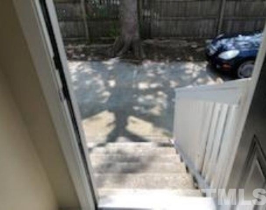 133 S Tarboro Street - Photo Thumbnail 4