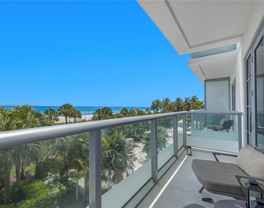 3739 Collins Ave - Photo Thumbnail 13