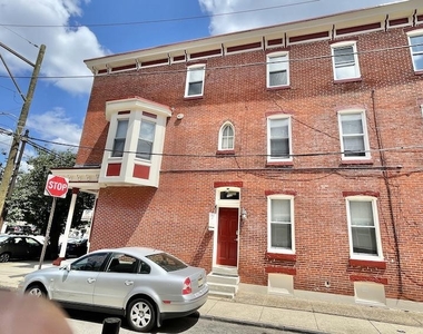 2528 Poplar Street - Photo Thumbnail 13