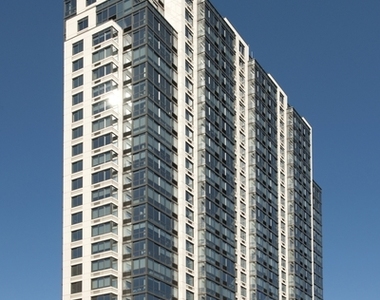 808 Columbus Avenue - Photo Thumbnail 4