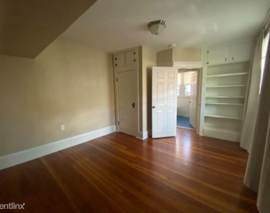 3705 Se Yamhill St - Photo Thumbnail 15