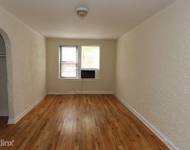 536 W. Arlington, Unit 301 - Photo Thumbnail 8