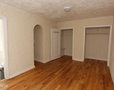 536 W. Arlington, Unit 301 - Photo Thumbnail 9