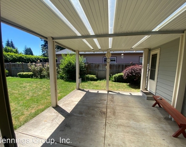 2824 Summer Lane - Photo Thumbnail 5