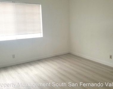 20930 Parthenia St, Unit #207 - Photo Thumbnail 16