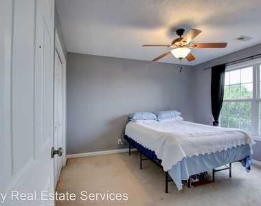 1261 Apple Blossom Road - Photo Thumbnail 12