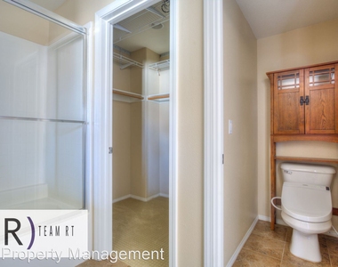 17871 Shady View Dr #1206 - Photo Thumbnail 29