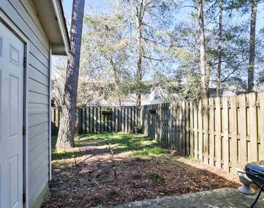 2506 Golden Park Lane - Photo Thumbnail 26