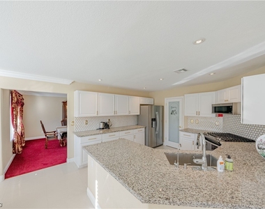 3311 Biscayne Bay Drive - Photo Thumbnail 5