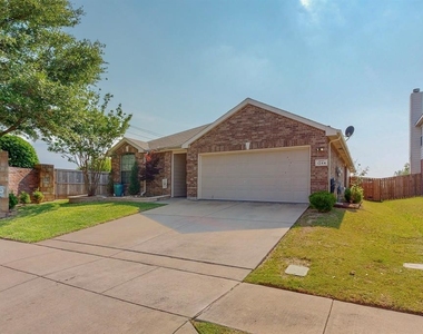 1244 Hickory Bend Lane - Photo Thumbnail 1