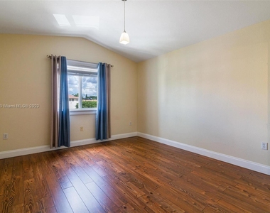 8912 W Flagler St Apt 218 - Photo Thumbnail 3