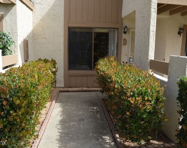 11880 Bernardo Terrace D - Photo Thumbnail 18