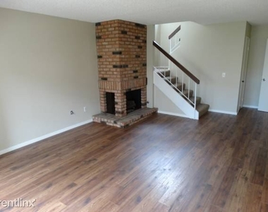 11880 Bernardo Terrace D - Photo Thumbnail 9