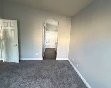 2089 Overton Beach St 101 - Photo Thumbnail 29