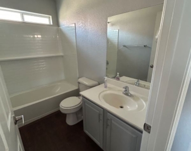 2089 Overton Beach St 101 - Photo Thumbnail 20