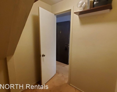 1300 Regency Way #51 - Photo Thumbnail 17