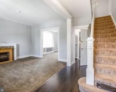 1603 Otis Street Ne - Photo Thumbnail 6